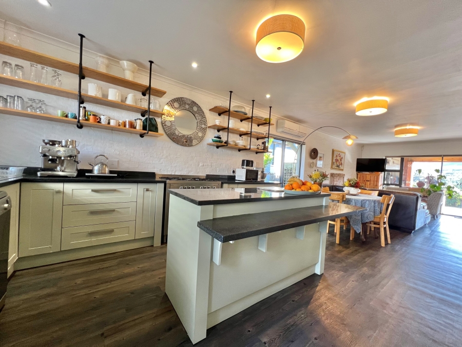 3 Bedroom Property for Sale in Crossways Farm Village Eastern Cape